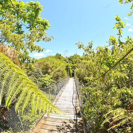 TePopo Gardens & Accommodation Stratford Buitenkant foto